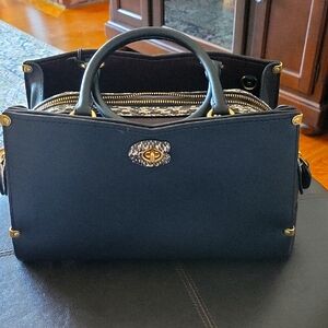 Elegant Black Handbag